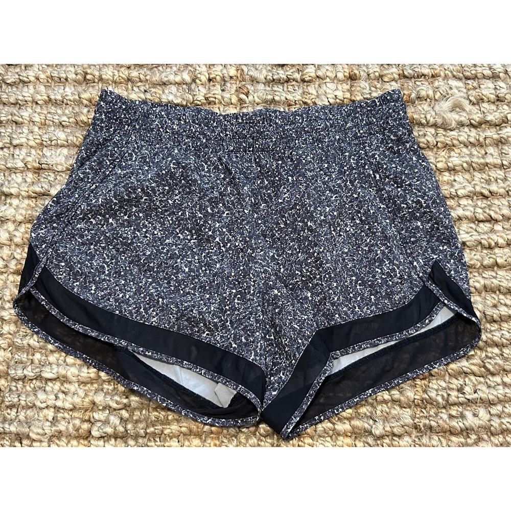 Athleta Womens Mesh Racer Run 4" Shorts Black Mid Rise Elastic Waist Printed MD